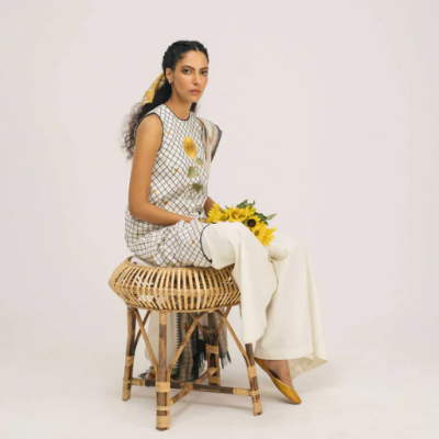 Zara Shahjahan 20-8A | Luxury Embroidered Lawn 3PC Unstitched Suit with Jacquard Dupatta - Image 3